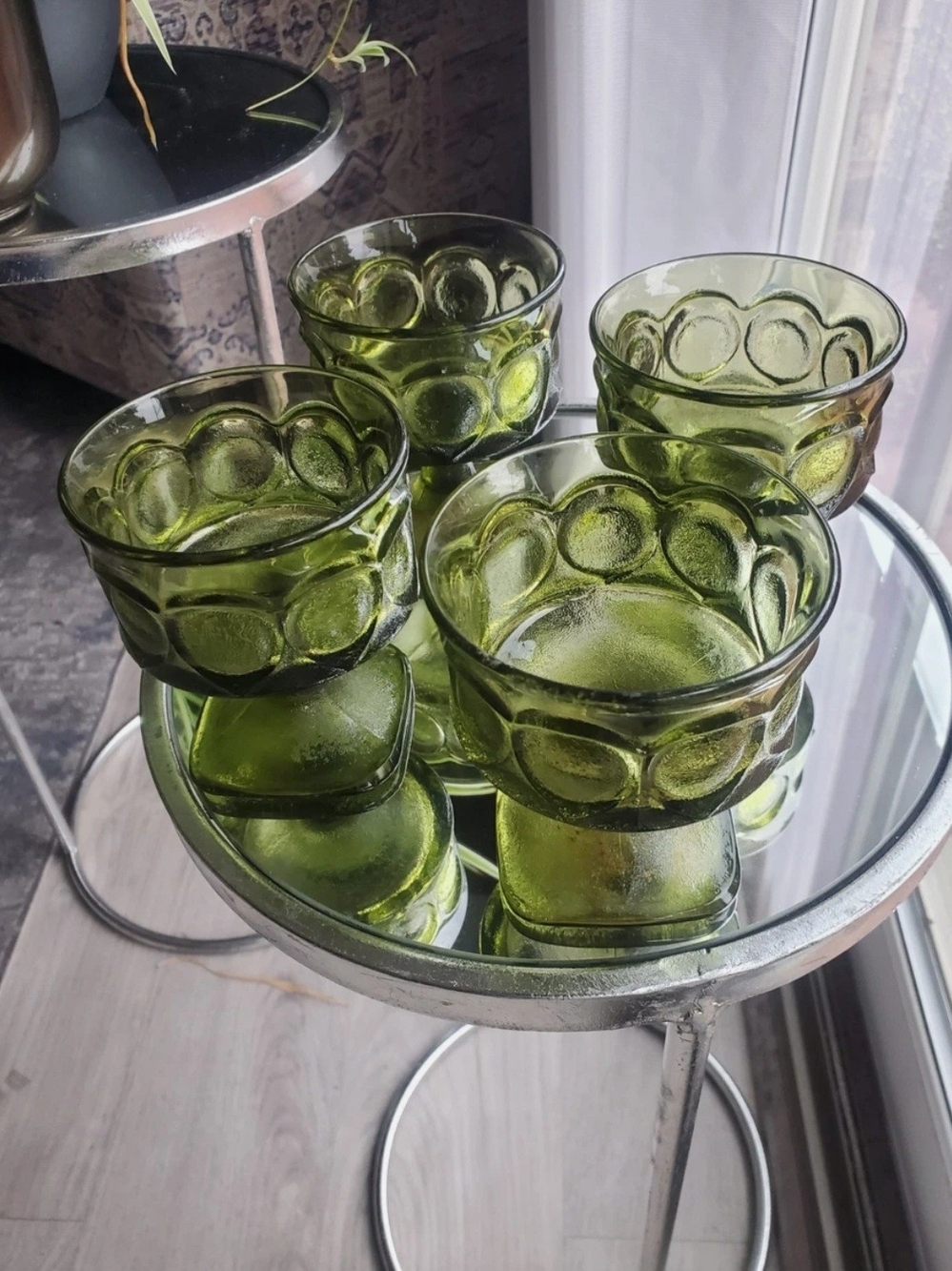 Green Glass Dessert Bowls - Set of 4